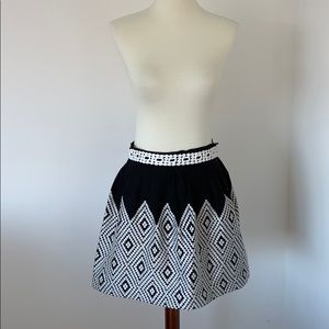 VOXX New York - high waisted skirt- small